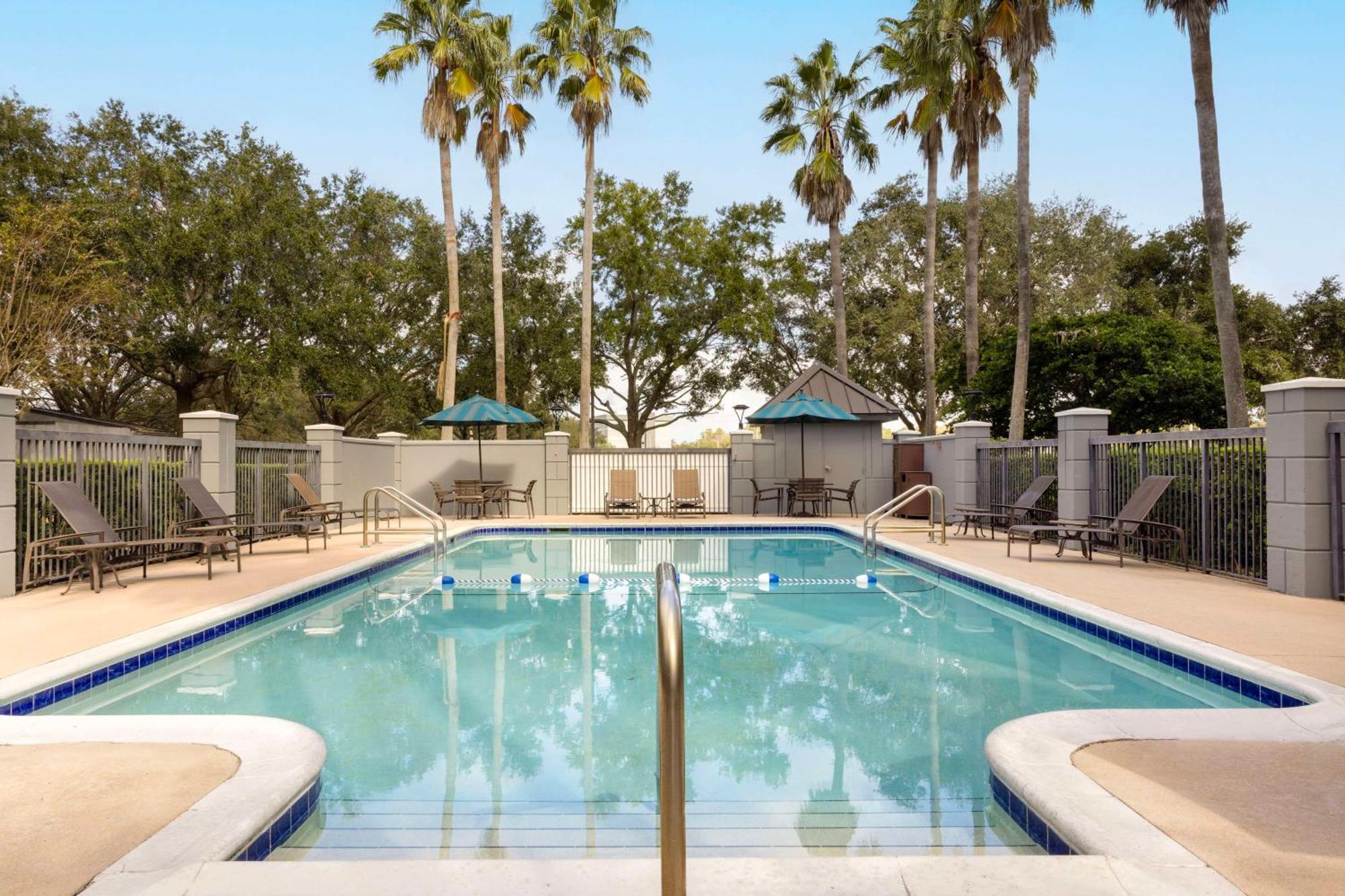 Hyatt Place Orlando Airport מראה חיצוני תמונה
