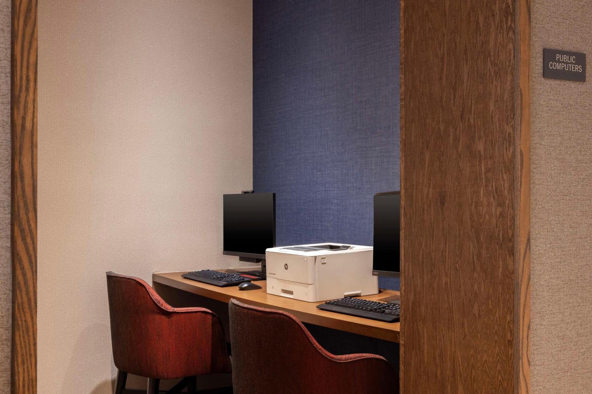Hyatt Place Orlando Airport מראה חיצוני תמונה