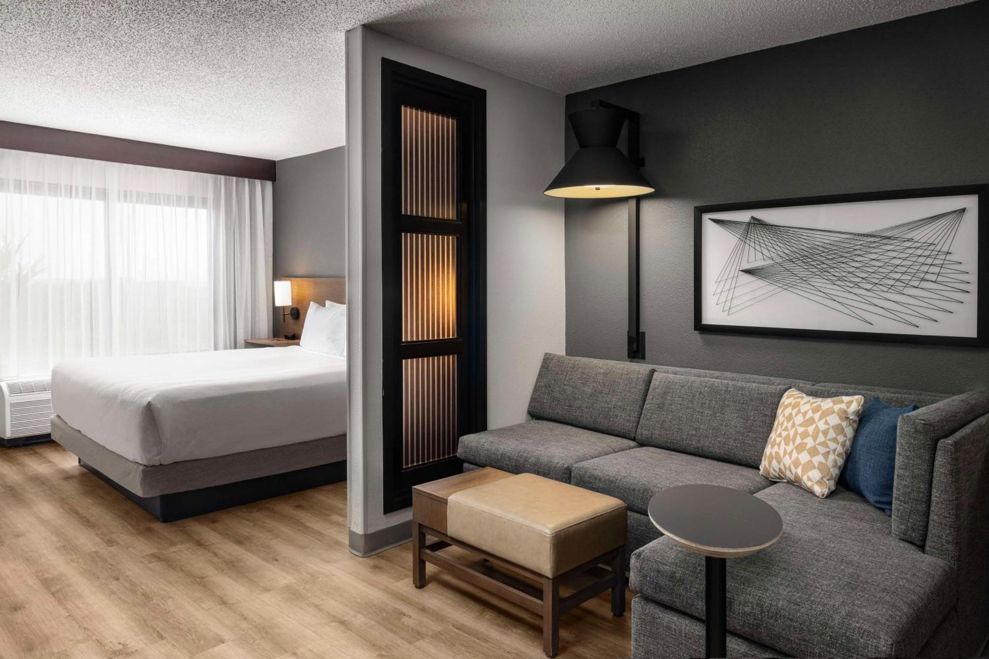 Hyatt Place Orlando Airport מראה חיצוני תמונה