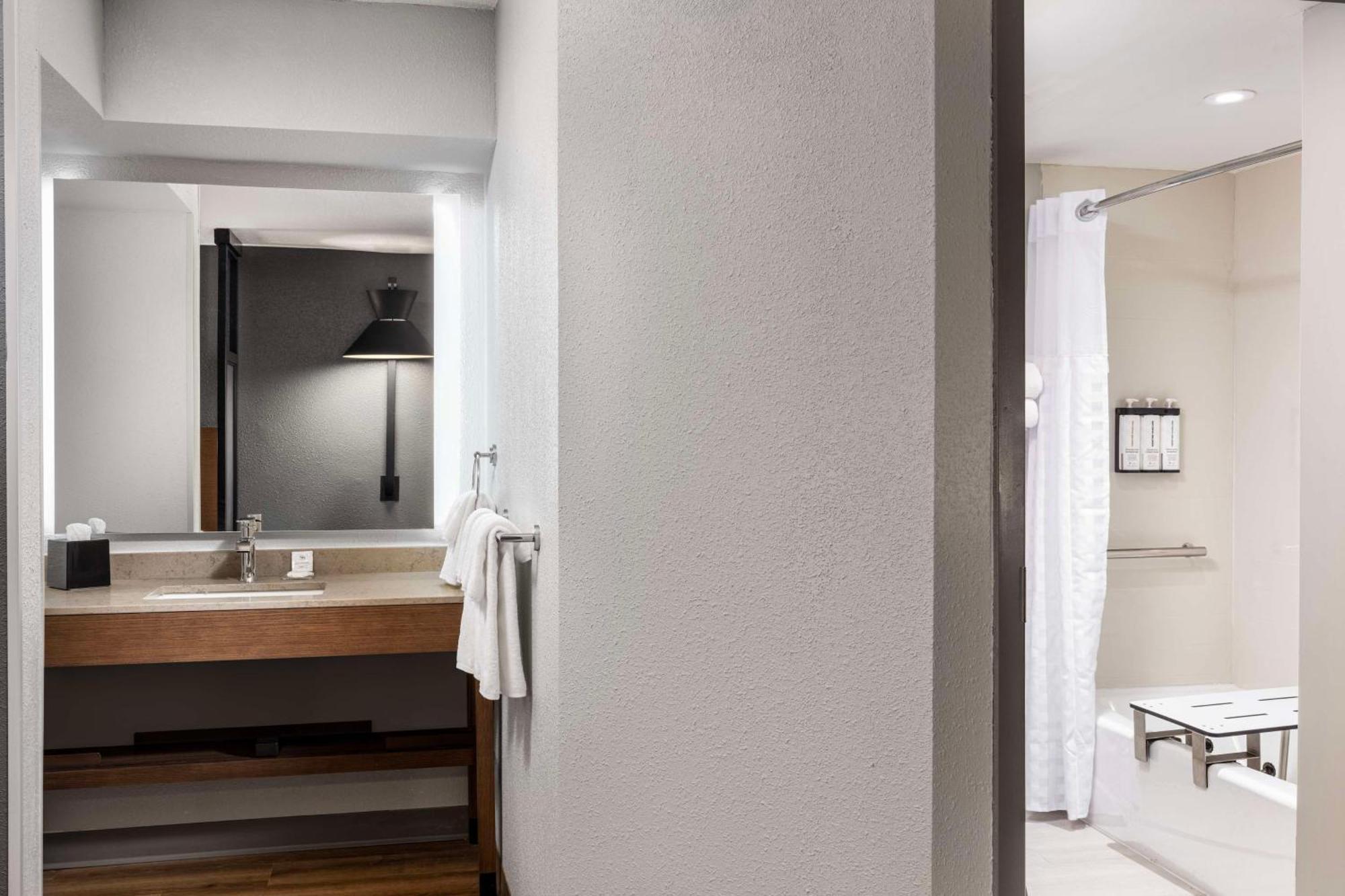 Hyatt Place Orlando Airport מראה חיצוני תמונה