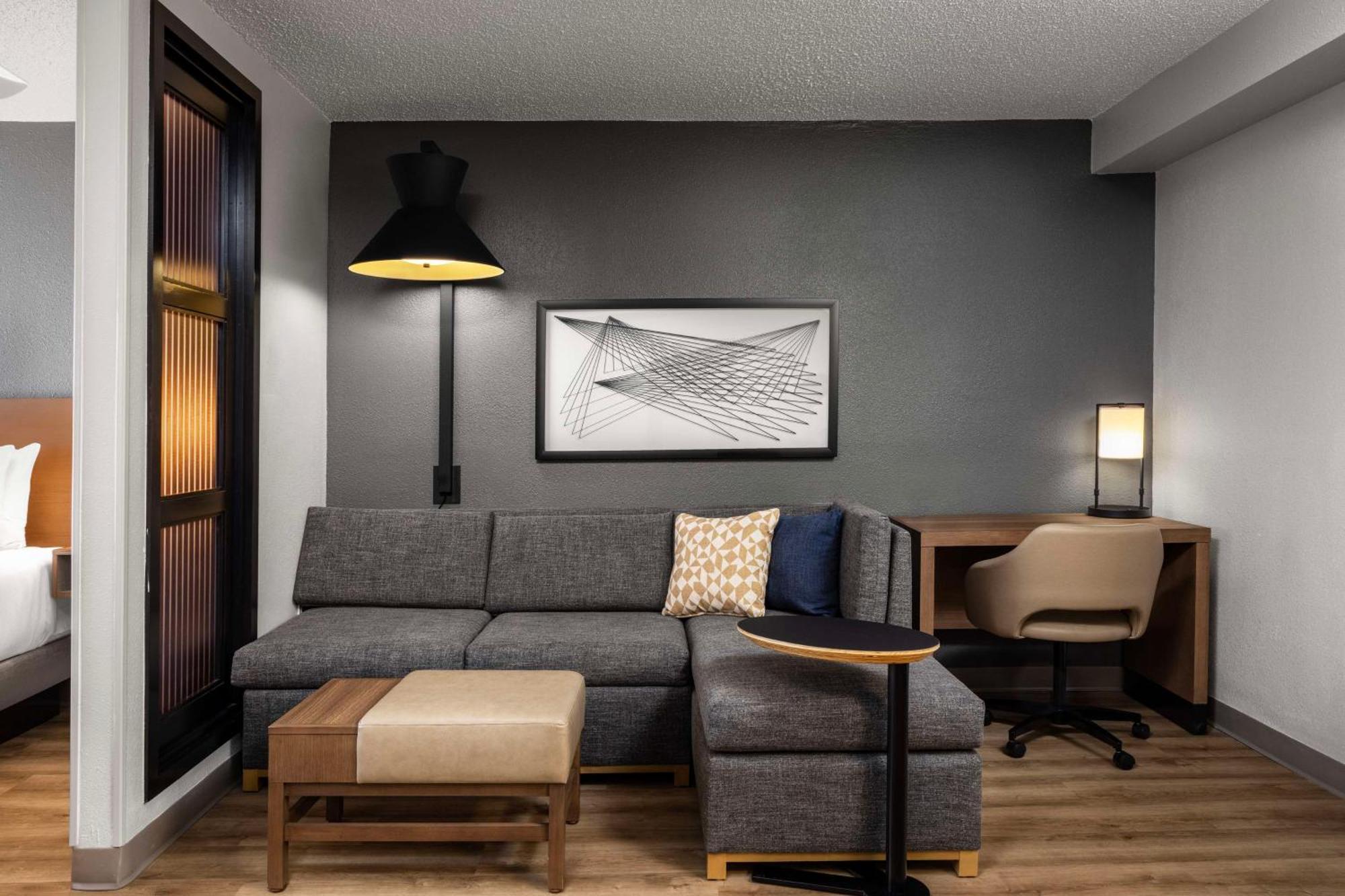 Hyatt Place Orlando Airport מראה חיצוני תמונה
